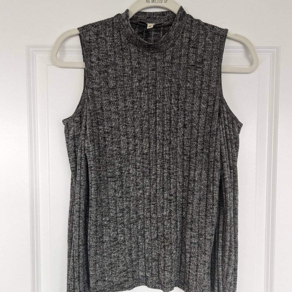 Express cold shoulder top